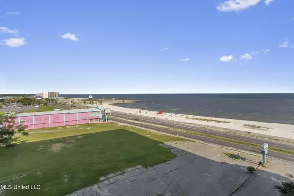 Biloxi, MS 39531,2060 Beach Boulevard #508