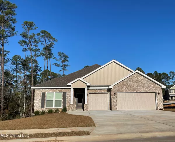 6020 Penni Lane, Ocean Springs, MS 39564