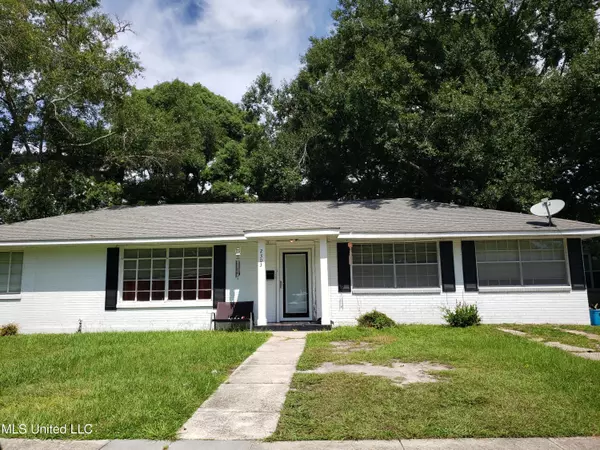 2303 Magnolia Place, Gulfport, MS 39501