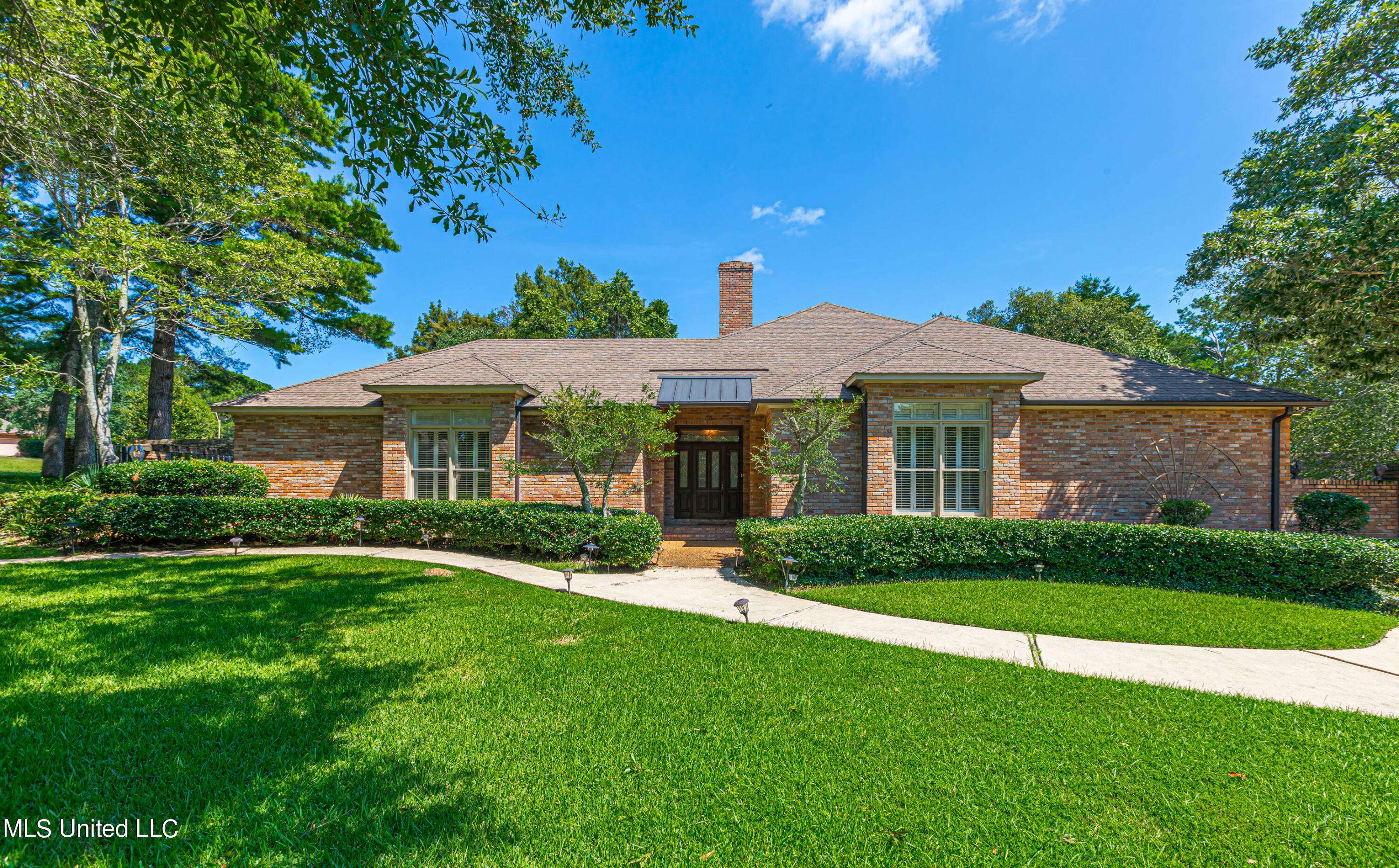 Jackson, MS 39211,78 Saint Andrews Drive