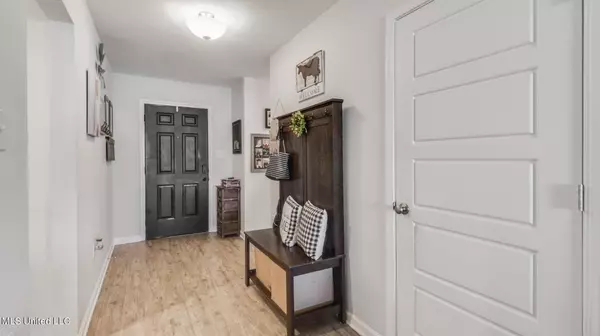 Long Beach, MS 39560,412 E Petunia Drive