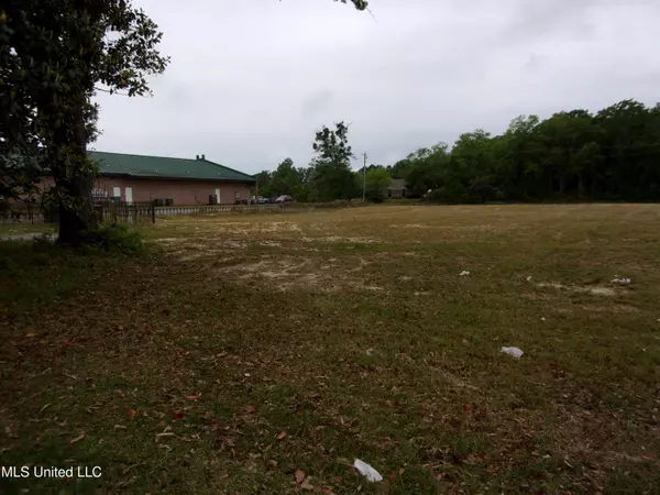 Biloxi, MS 39532,939 Tommy Munro Drive