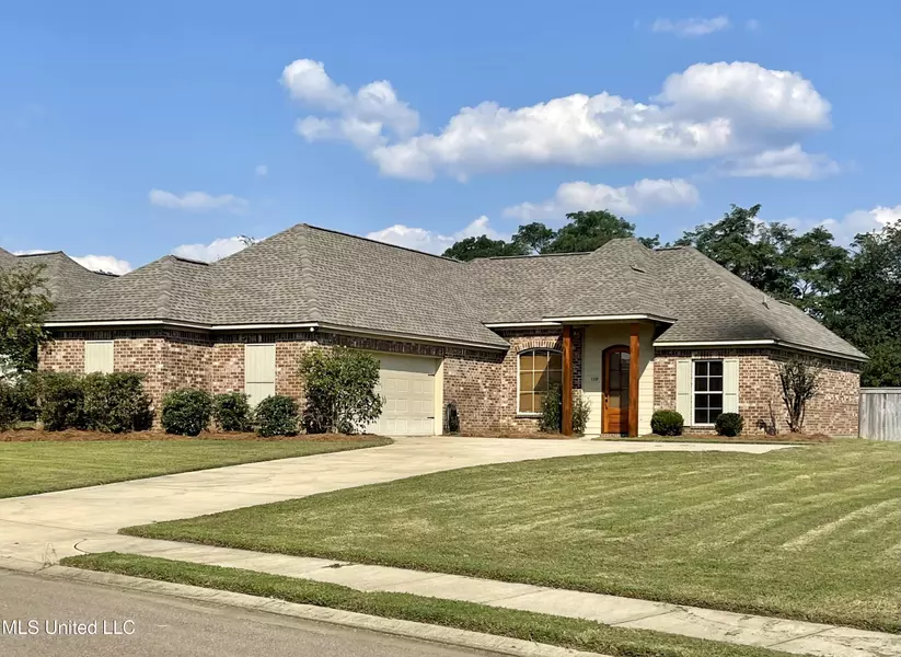 110 Trailbridge Xing Crossing, Canton, MS 39046