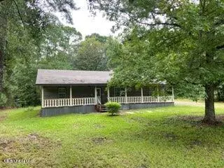 4 E Old Hwy 80, Morton, MS 39117