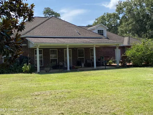 Gautier, MS 39553,1810 Brookside Drive