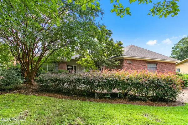 1223 Belvoir Place, Jackson, MS 39202