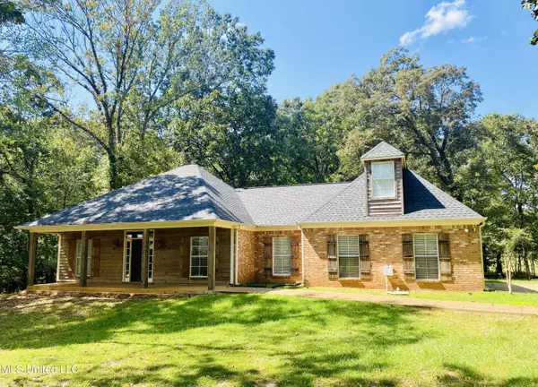 749 Forest Woods Dr. Drive, Byram, MS 39272