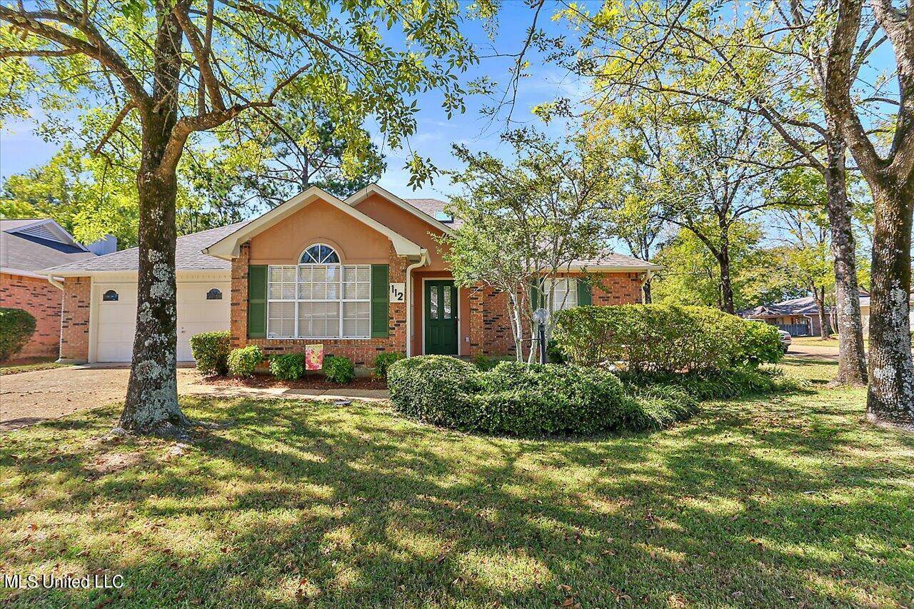 112 Villa Way, Clinton, MS 39056