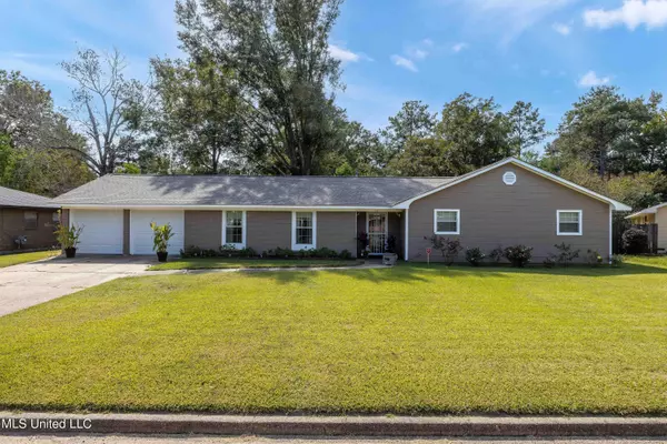 315 Melrose Drive, Jackson, MS 39211