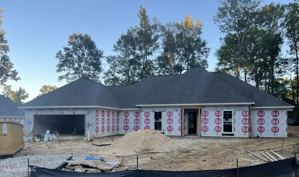 110 Dunton Hill Lane, Clinton, MS 39056