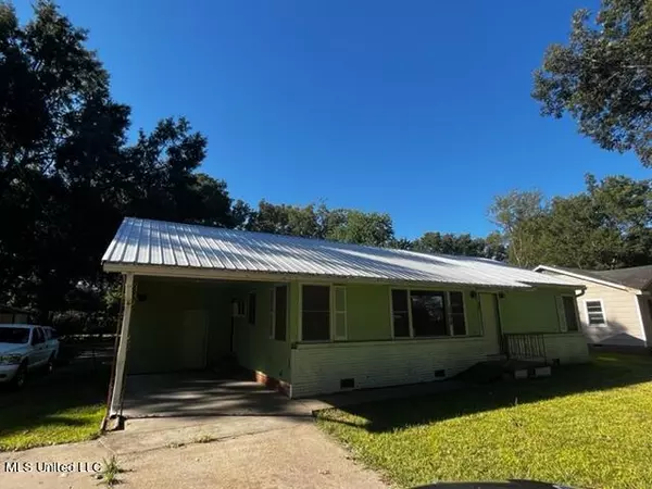 Yazoo City, MS 39194,243 W Eighteenth Street