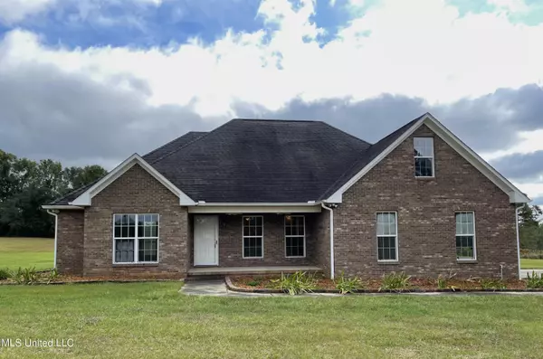 2129 Crenshaw Road, Lucedale, MS 39452