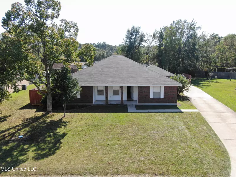 2325 Westgate Parkway, Gautier, MS 39553