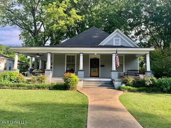 408 College Street, Senatobia, MS 38668