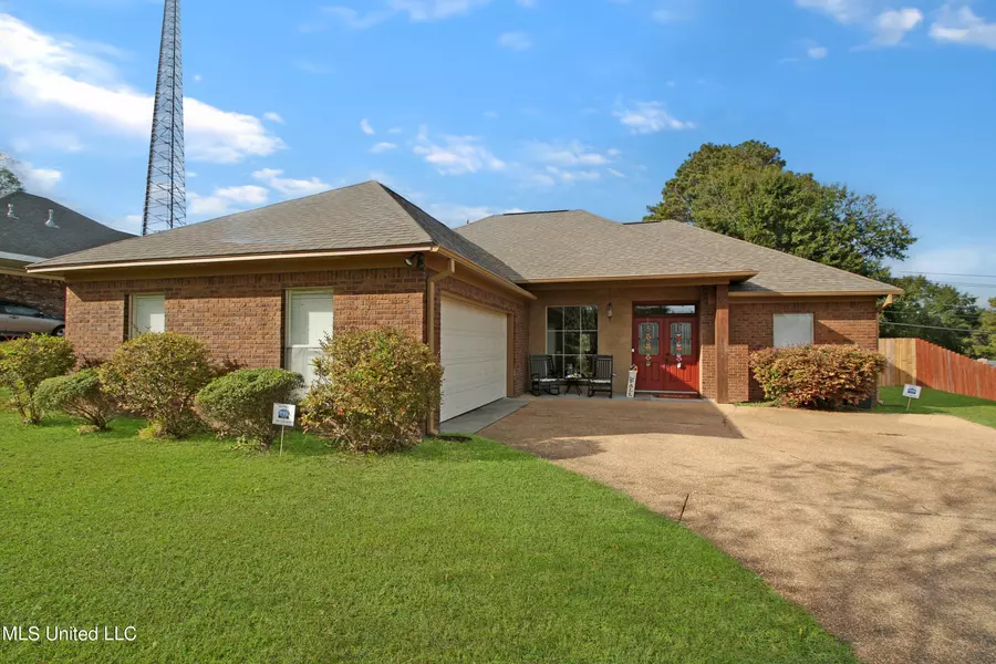 218 Cobblestone Drive, Vicksburg, MS 39183