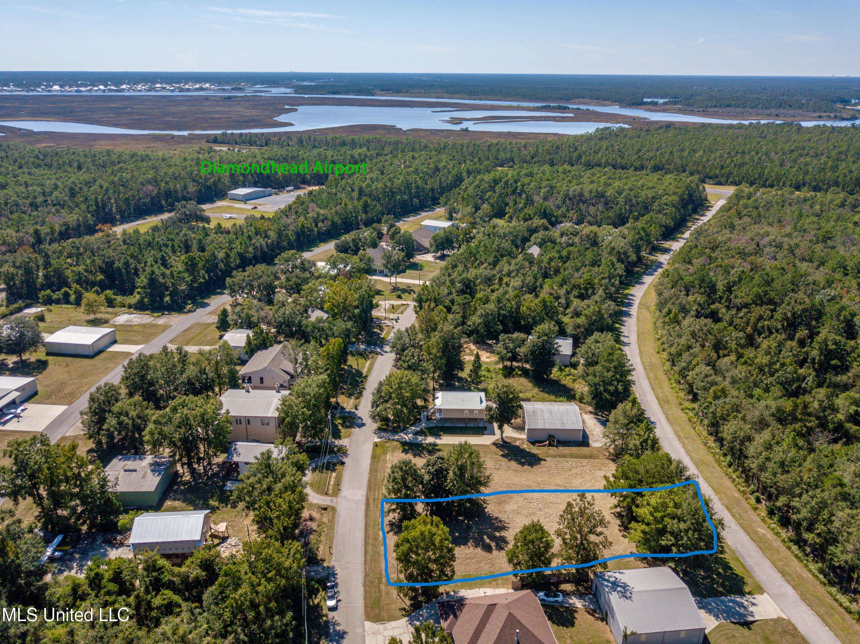 Diamondhead, MS 39525,0 Coelho Way