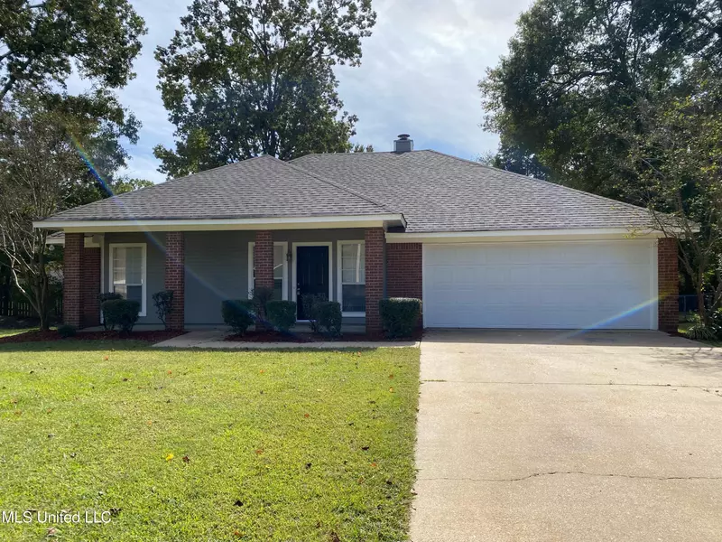 614 Parkview Drive, Richland, MS 39218