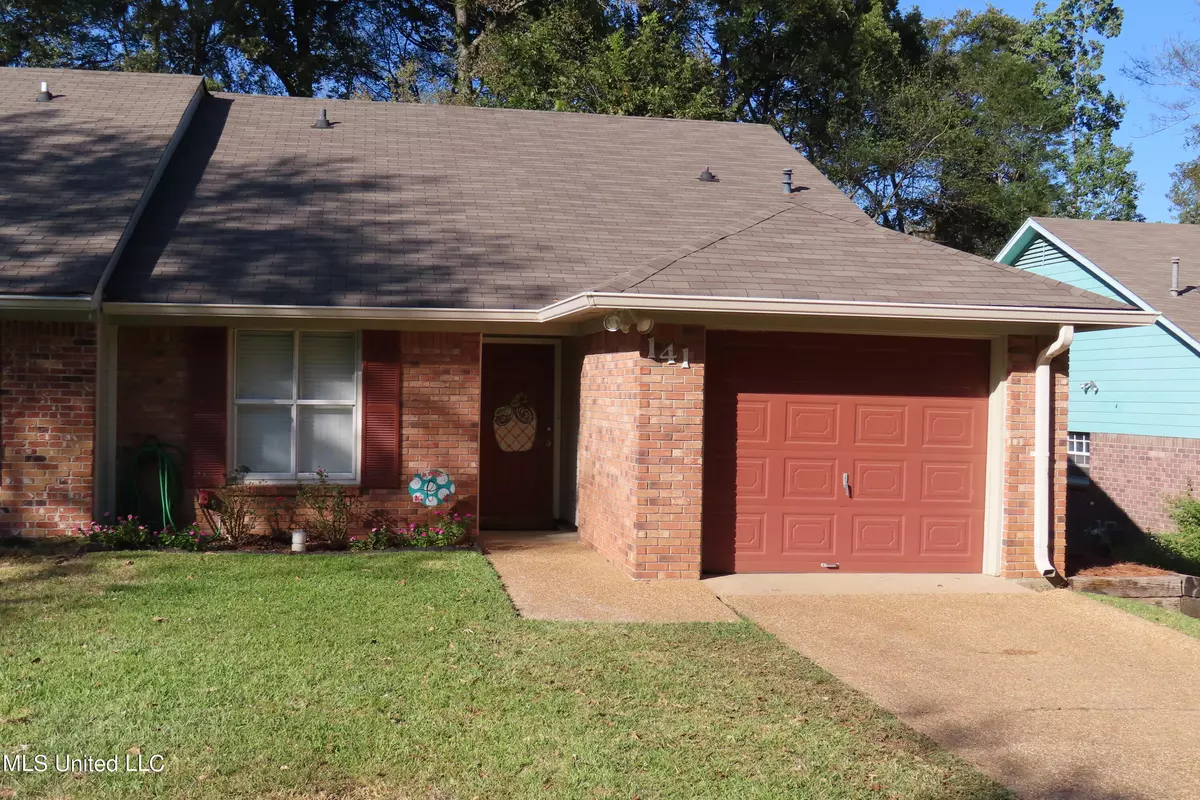 Clinton, MS 39056,141 Lofty Pine Lane