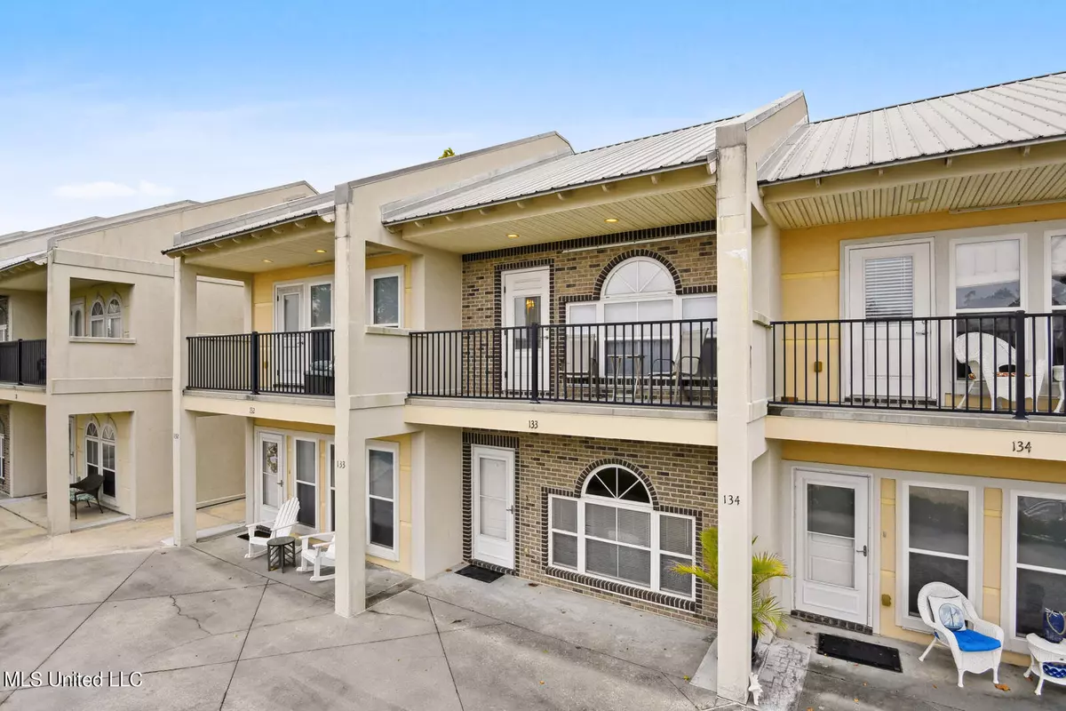 Long Beach, MS 39560,548 W Beach Boulevard #133