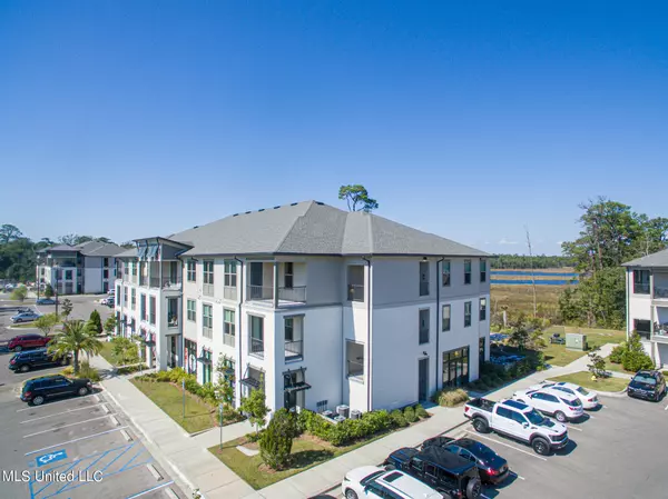 Ocean Springs, MS 39564,2501 Bienville Boulevard #337