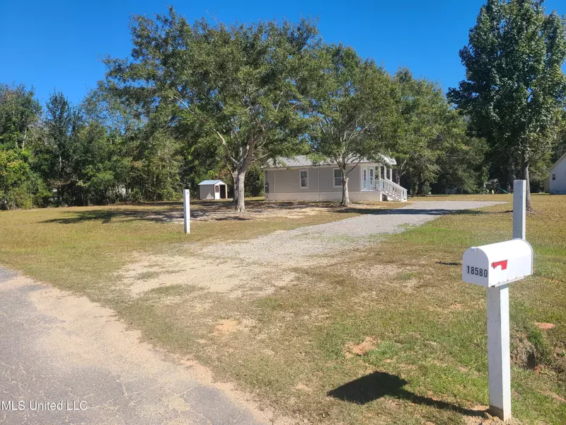 18580 Palmer Creek Drive, Saucier, MS 39574