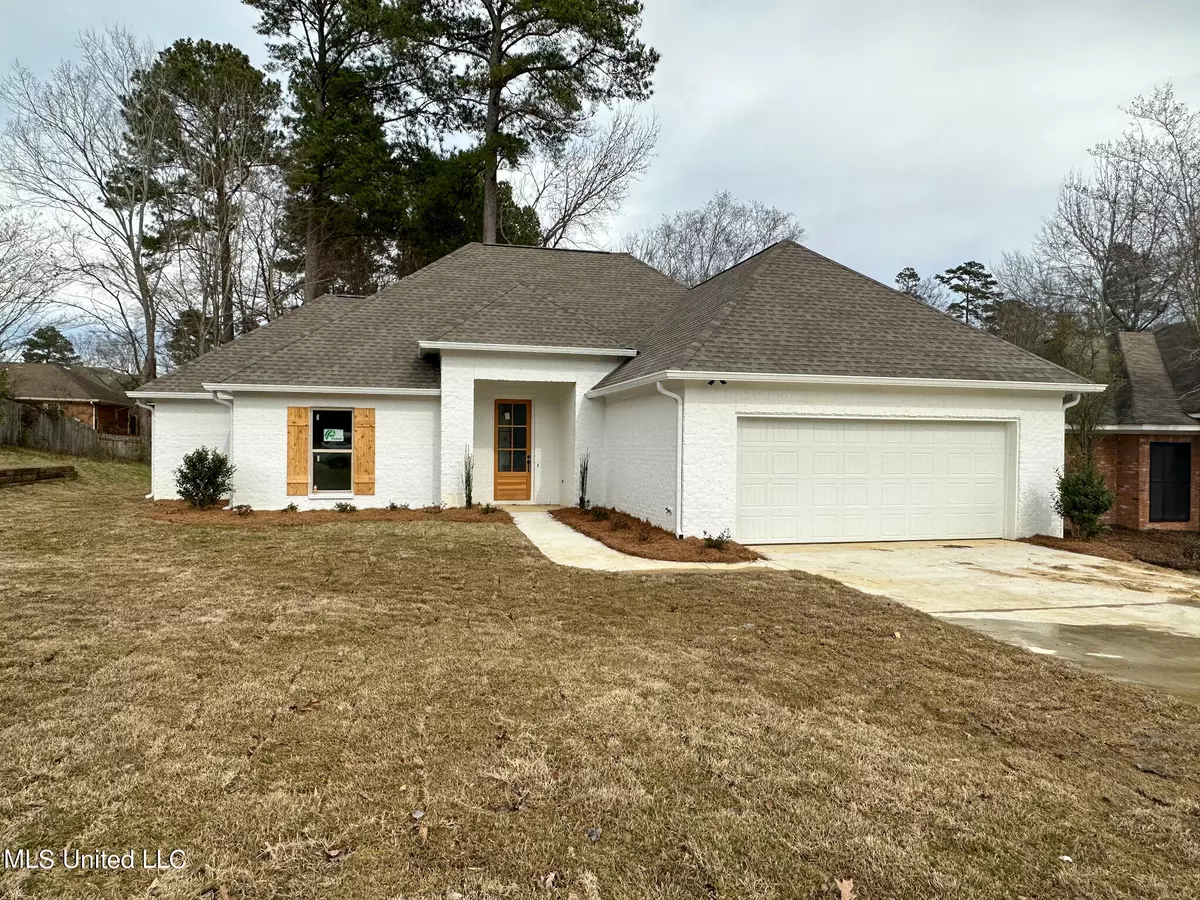 Brandon, MS 39047,318 Woodlands Drive