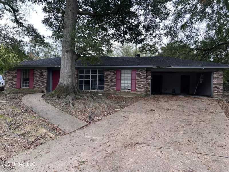 2839 Gentilly Drive, Jackson, MS 39209