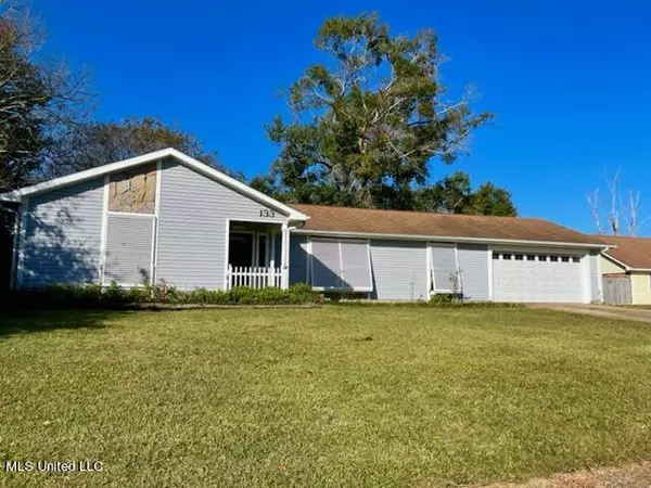 133 Linnet Drive, Ocean Springs, MS 39564