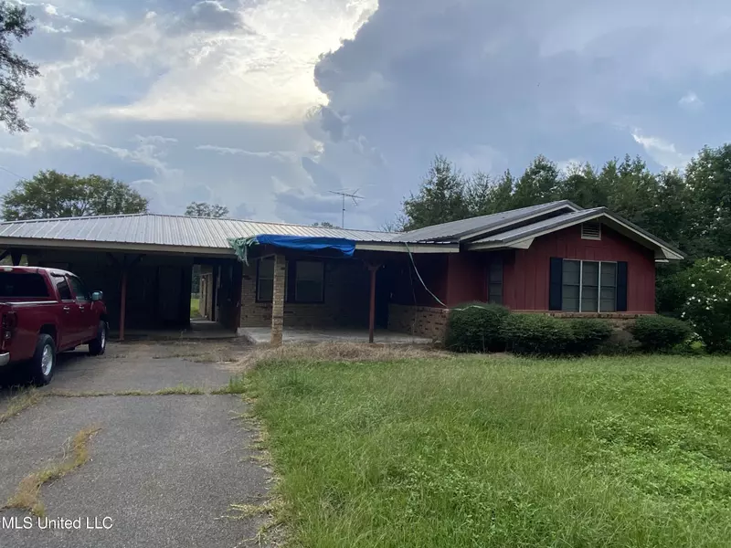 1100 S Main Street Street, Mendenhall, MS 39114