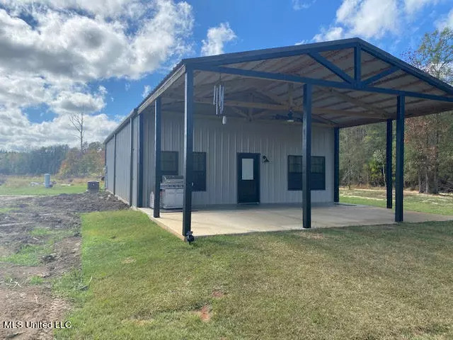 547 Hicks Road, Leakesville, MS 39451