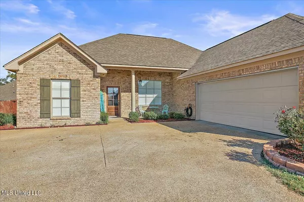 Pearl, MS 39208,112 Countrywood Place