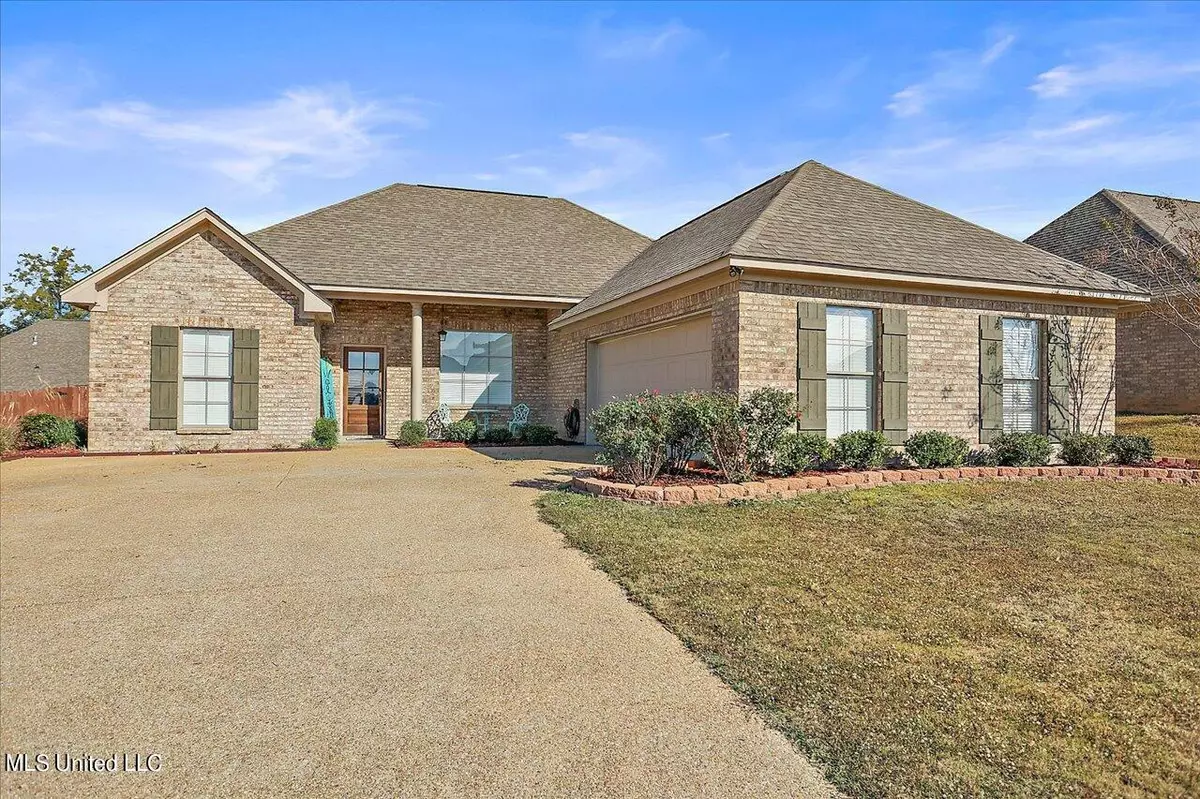 Pearl, MS 39208,112 Countrywood Place