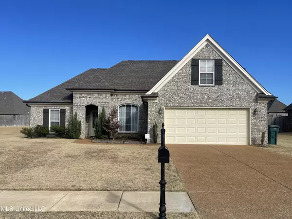 3176 S Bramblewood Drive, Southaven, MS 38672