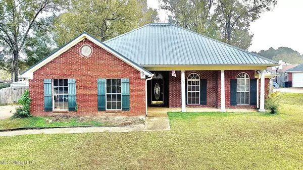 910 Eagles Nest Drive, Byram, MS 39272