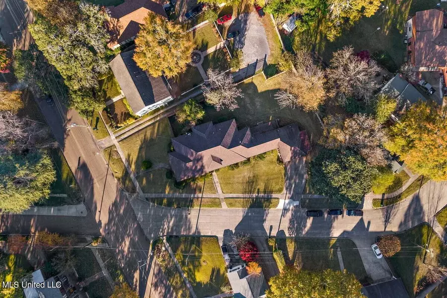 3323 Drummond Street, Vicksburg, MS 39180