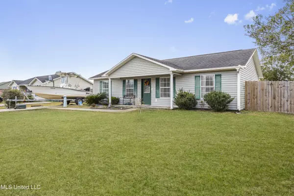 Ocean Springs, MS 39565,10605 Dogwood Street