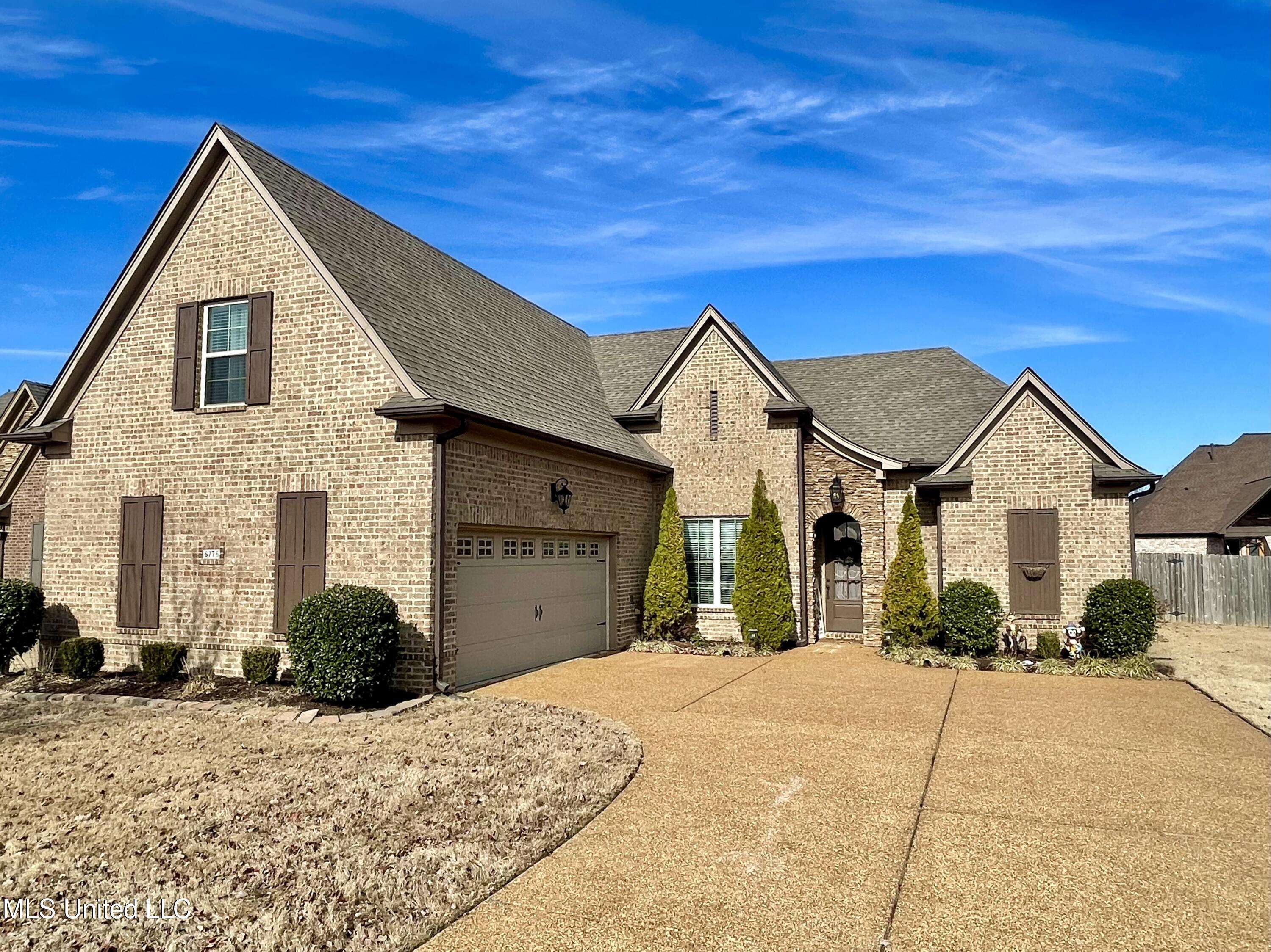 6776 W Aquila Circle, Olive Branch, MS 38654