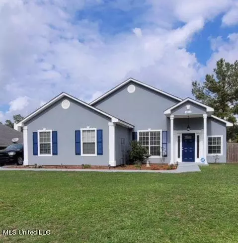 2004 Bayou View Circle, Gautier, MS 39553