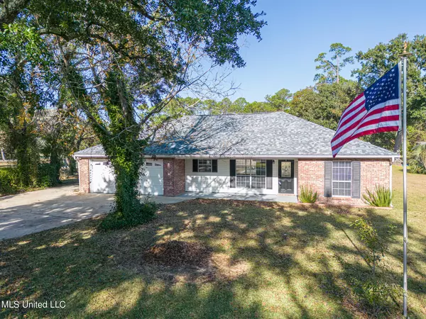 1202 Iris Street, Long Beach, MS 39560