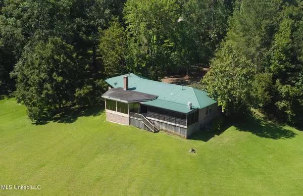 Bolton, MS 39041,1966 Narrow Gauge Road