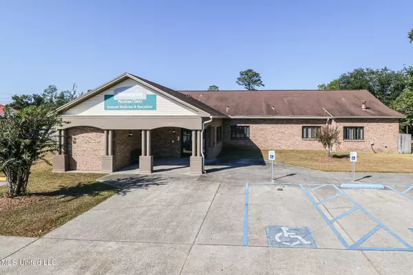 Bay Saint Louis, MS 39520,300 Drinkwater Road