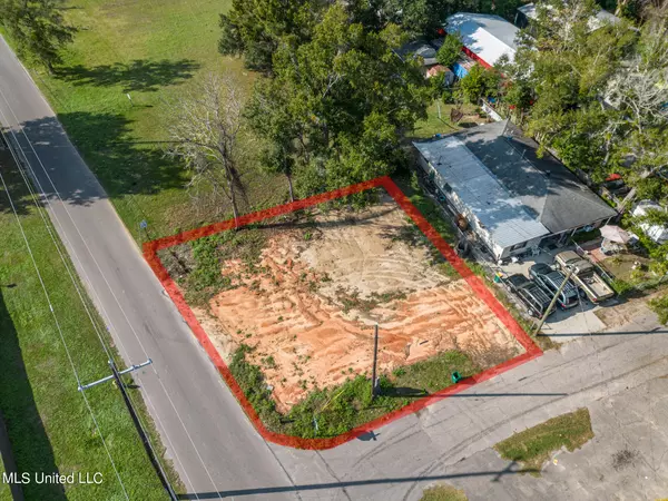 2730 Fernwood Road, Biloxi, MS 39531