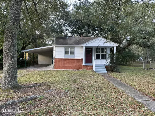 2105 9th Street, Pascagoula, MS 39567