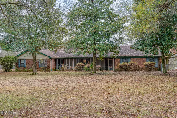 1943 Deerwood Place, Hernando, MS 38632