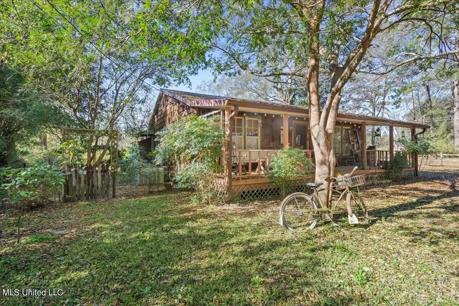 706 Jones Avenue, Wiggins, MS 39577