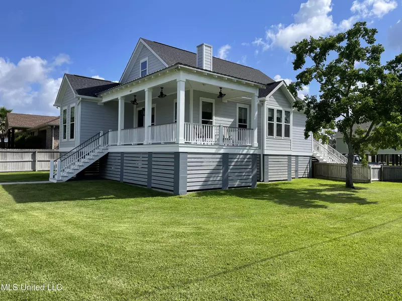 413 S Burke Avenue, Long Beach, MS 39560