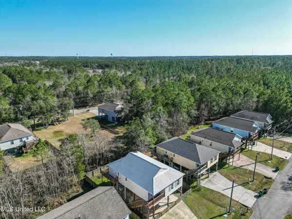 Bay Saint Louis, MS 39520,10360 Avenue A