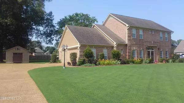 3629 Belle Pointe Drive, Southaven, MS 38672