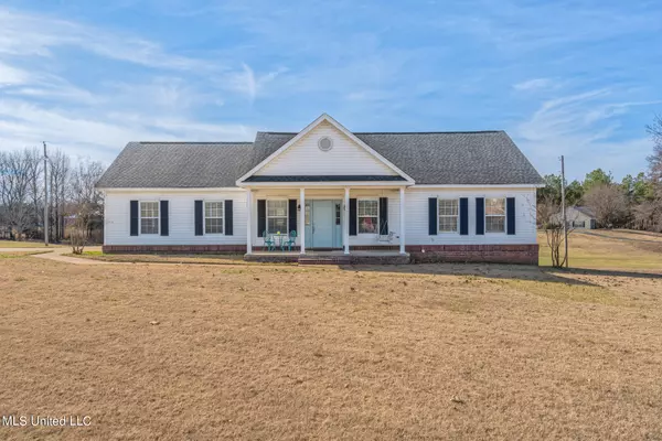 12 Anderson Lane, Red Banks, MS 38661