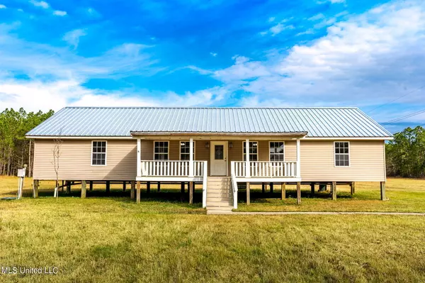 10090 Old Lower Bay Road, Bay Saint Louis, MS 39520